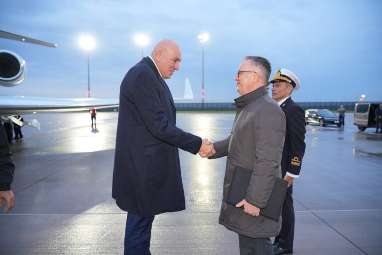 riunione_dei_ministri_della_difesa_in_formato_e5a