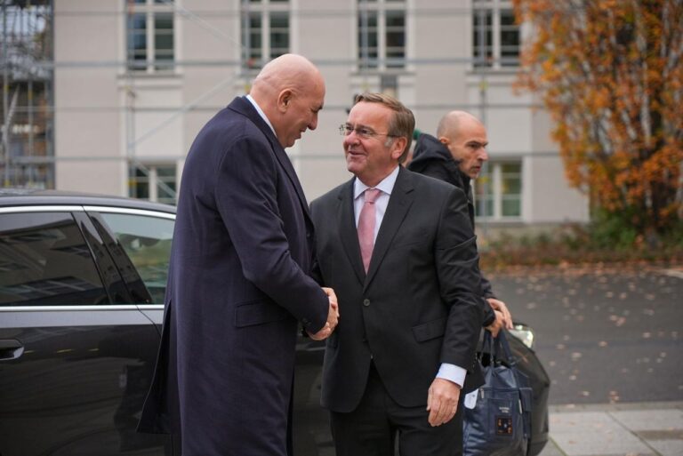 riunione_dei_ministri_della_difesa_in_formato_e5b