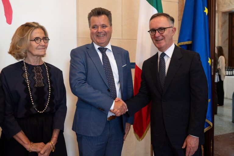 Ambasciatrice1